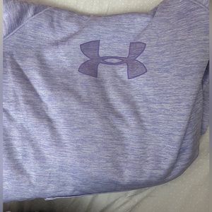 Under Armour Large Sweatshirt